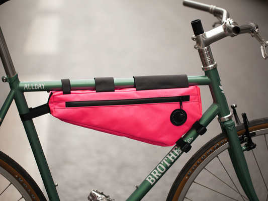 FAIRWEATHER HALF FRAME BAG