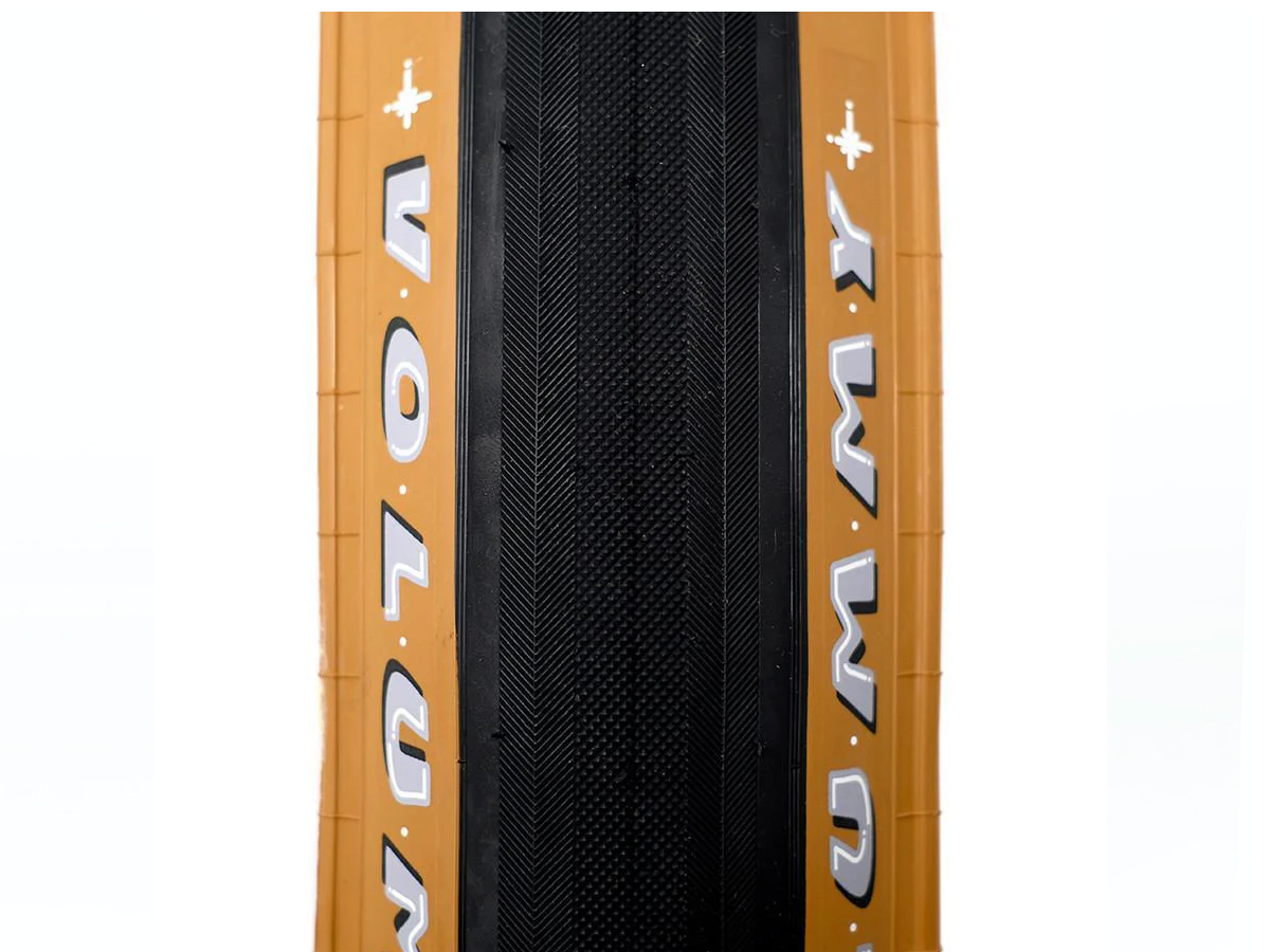 SIMWORKS VOLUMMY TYRES - BLACK & PEANUT BUTTER