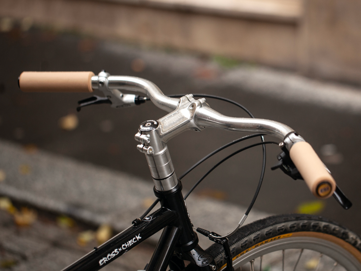 VELO ORANGE CURVY HANDLEBAR